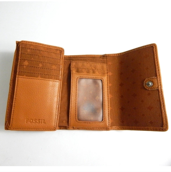 Fossil Maddox Striped Leather Wallet - Picture 5 of 5